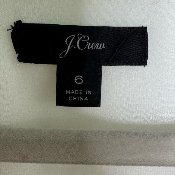 J. Crew Satin Crepe Long Sleeve V-neck Button Down Peplum Top Size 6 - Picture 8 of 9